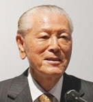 故 손창근 문화재 기증자